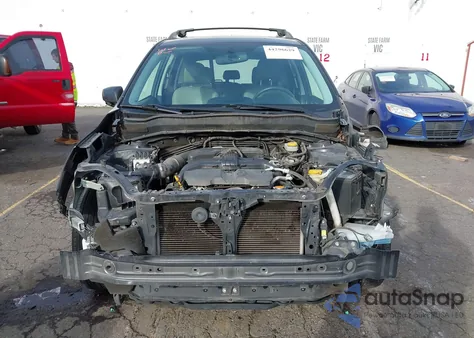 2015 Subaru Forester 2.5I Limited z USA, uszkodzony, nr VIN JF2SJAHC8FH832675